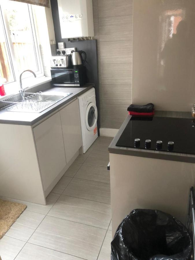 Kenrick Street Great House Available For Guests And Contractors Parking And Wifi Villa Nottingham Kültér fotó