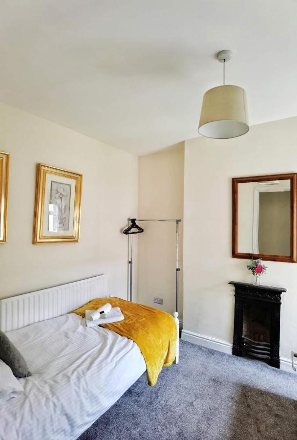 Kenrick Street Great House Available For Guests And Contractors Parking And Wifi Villa Nottingham Kültér fotó
