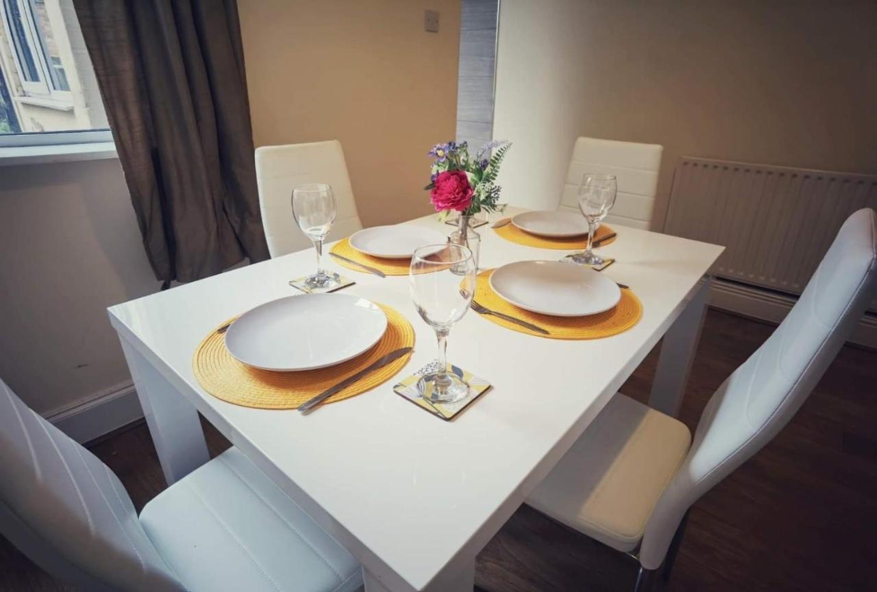Kenrick Street Great House Available For Guests And Contractors Parking And Wifi Villa Nottingham Kültér fotó